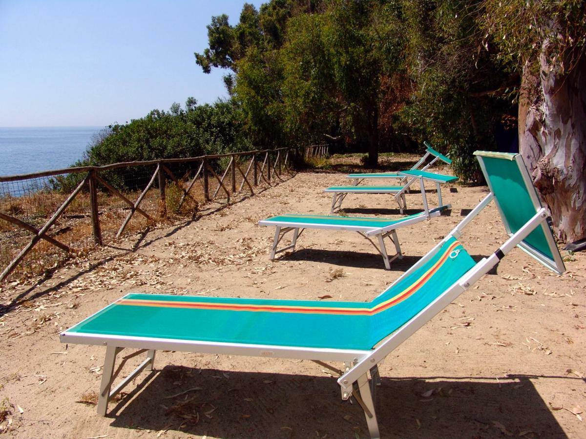 Riviera Degli Eucalipti - Cottage In Riva Al Mare Acireale Exteriör bild