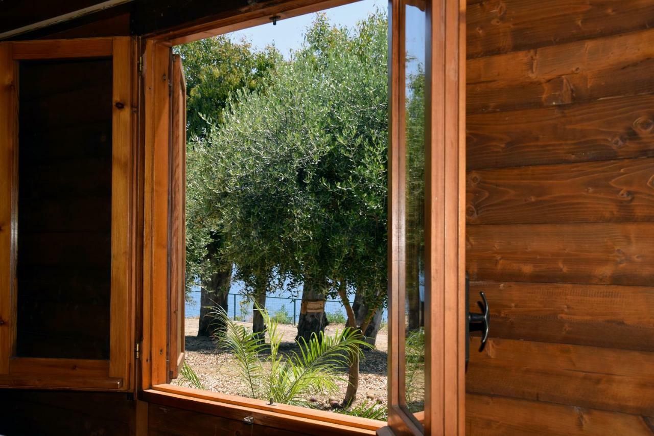 Riviera Degli Eucalipti - Cottage In Riva Al Mare Acireale Exteriör bild