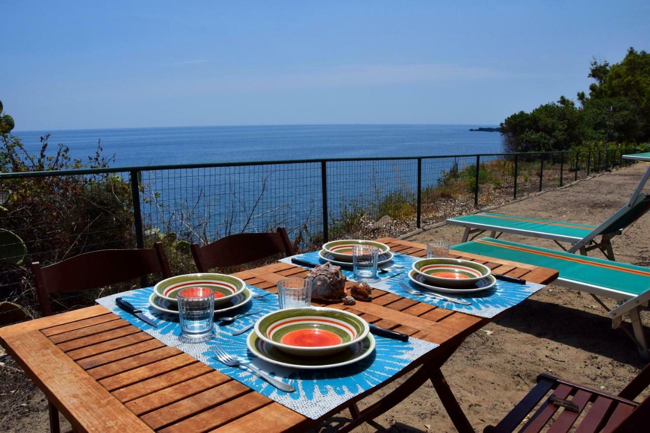 Riviera Degli Eucalipti - Cottage In Riva Al Mare Acireale Exteriör bild